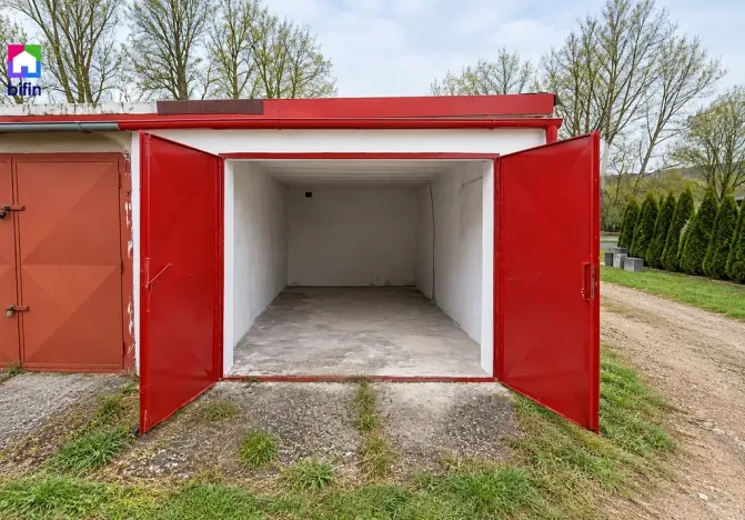 Prodej garáže, Nechanice, 19 m2