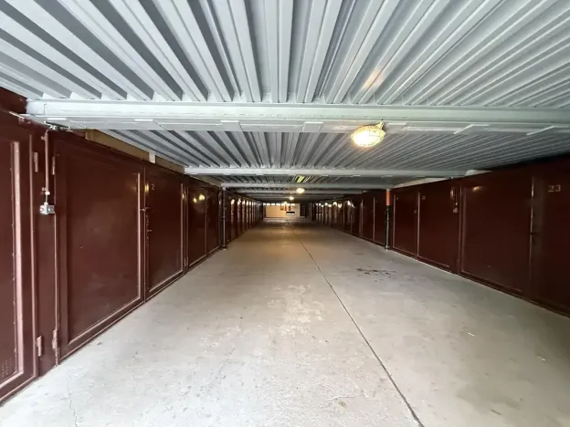 Pronájem garáže, Plzeň, Pecháčkova, 22 m2