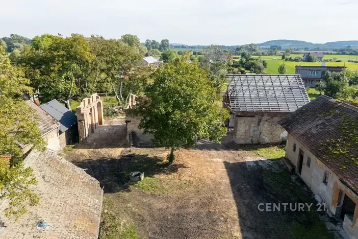 Prodej pozemku pro bydlení, Sány, 1838 m2