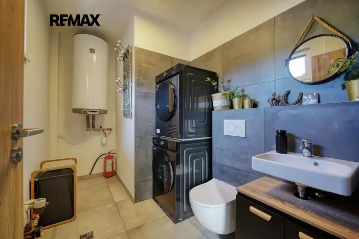 Prodej rodinného domu, Pomezí nad Ohří, 97 m2