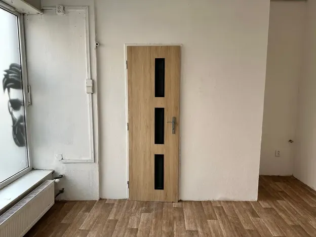 Pronájem obchodního prostoru, Děčín, Prokopa Holého, 72 m2