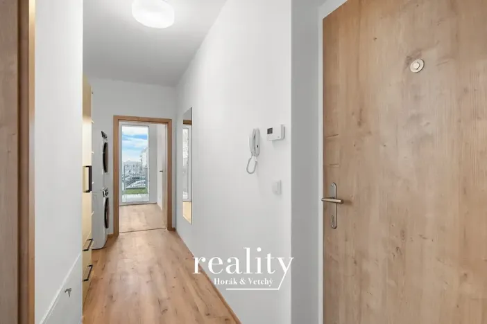 Pronájem bytu 2+kk, Znojmo, Jarošova, 44 m2
