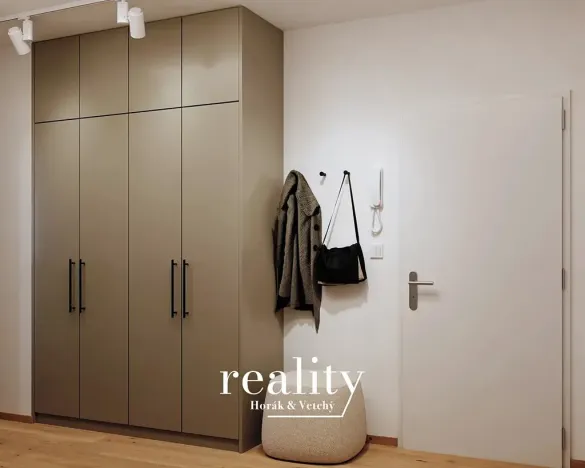Prodej bytu 2+kk, Znojmo, 46 m2