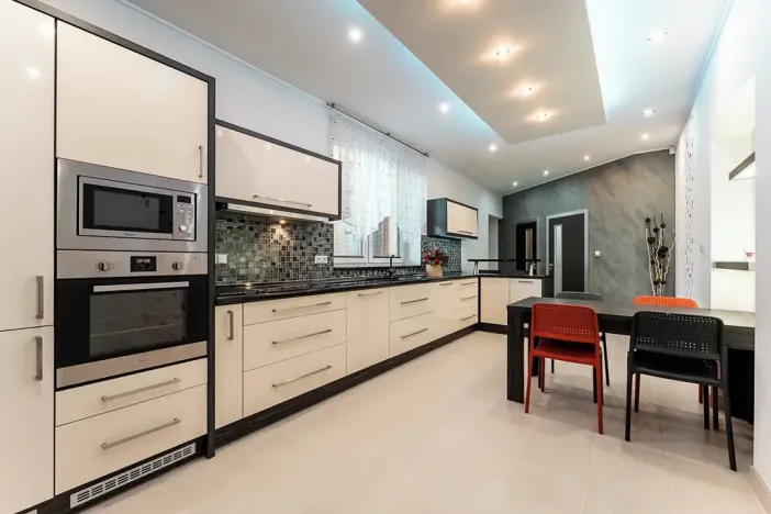Prodej činžovního domu, Zbýšov, Na drahách, 360 m2