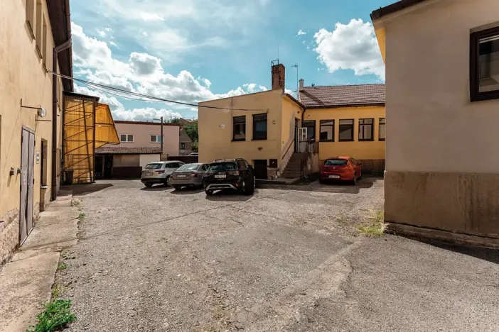 Prodej výrobních prostor, Zbýšov, Na drahách, 189 m2