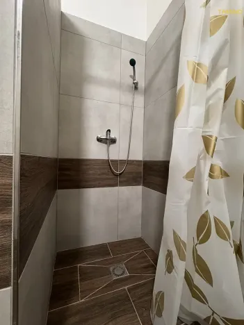 Pronájem bytu 1+kk, Třebíč, V. Nezvala, 25 m2
