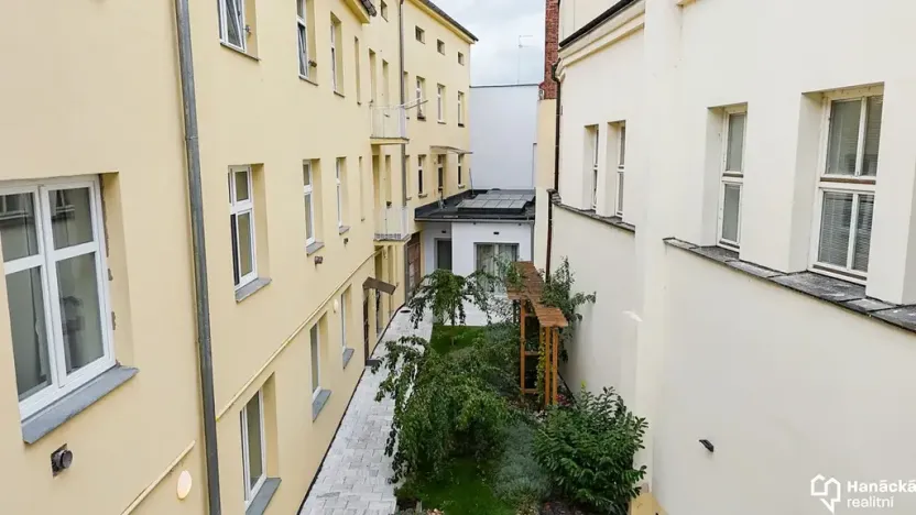 Prodej bytu 2+1, Olomouc, Dolní náměstí, 52 m2