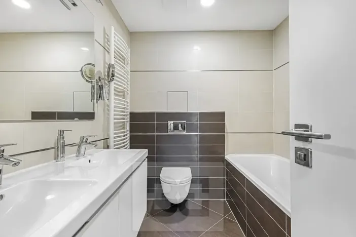 Prodej bytu 4+kk, Praha - Holešovice, V háji, 106 m2