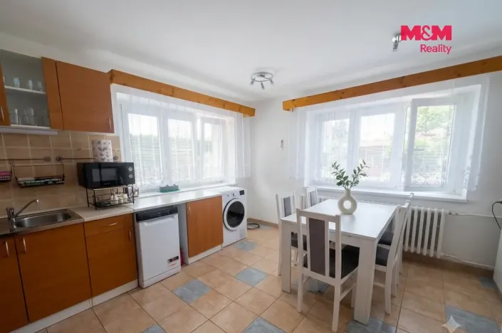 Pronájem bytu 2+1, Náchod - Pavlišov, 72 m2