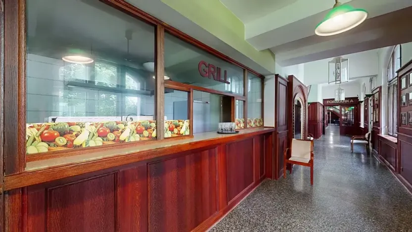 Dražba restaurace, Praha - Holešovice, Jankovcova, 1096 m2