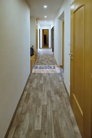 Pronájem bytu 3+1, Plzeň, Pod Záhorskem, 77 m2