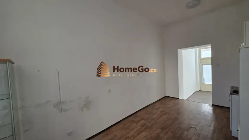 Pronájem obchodního prostoru, Praha - Vršovice, Žitomírská, 34 m2