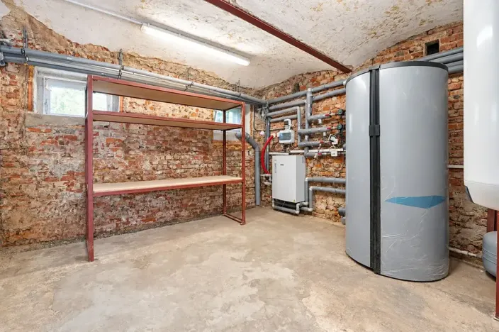 Prodej činžovního domu, Praha - Libeň, Davídkova, 558 m2