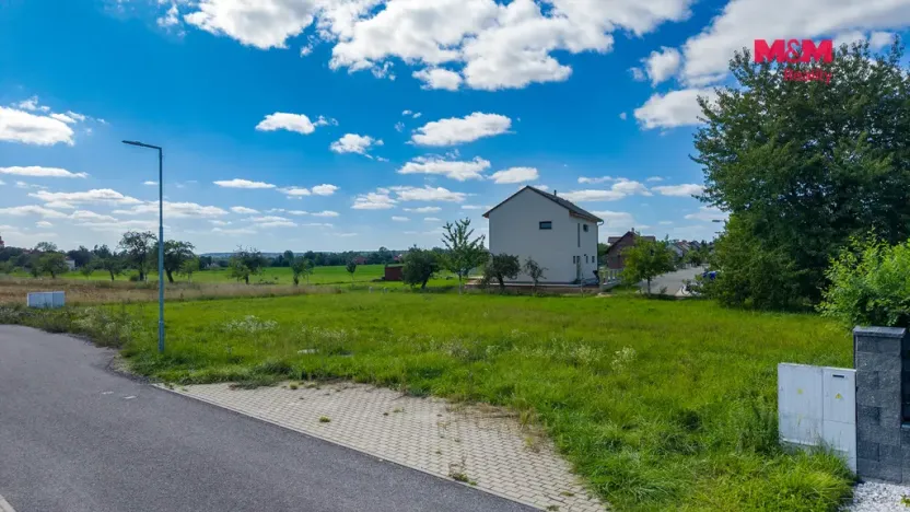 Prodej pozemku pro bydlení, Mnichovo Hradiště, Mezi Alejemi, 939 m2