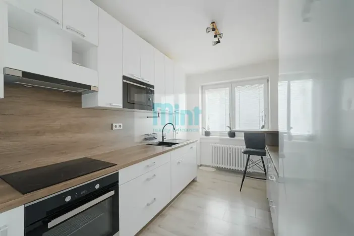 Prodej bytu 3+1, Ostrava, Srbská, 76 m2