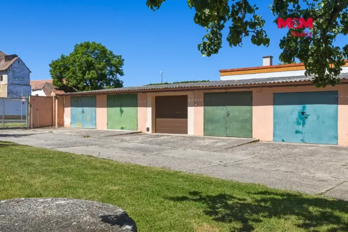 Prodej bytu 3+1, Slavětín, Nádražní, 64 m2