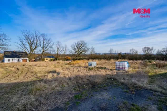 Prodej pozemku pro bydlení, Štěkeň, Luční, 2169 m2