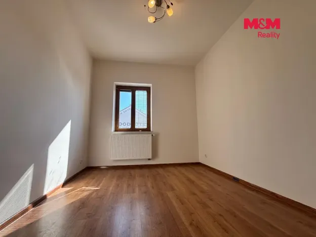 Pronájem bytu 3+kk, Klatovy - Klatovy II, 75 m2