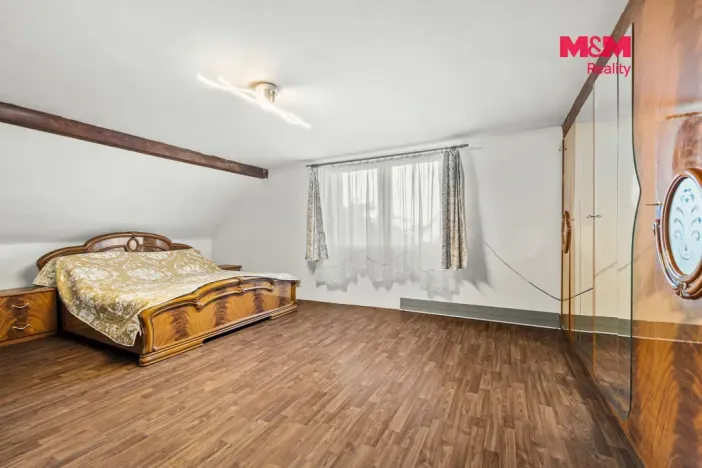 Prodej rodinného domu, Rožďalovice, Spojovací, 257 m2