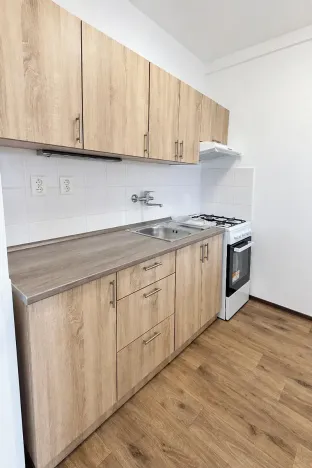 Pronájem bytu 1+1, Lanškroun, Kežmarská, 43 m2
