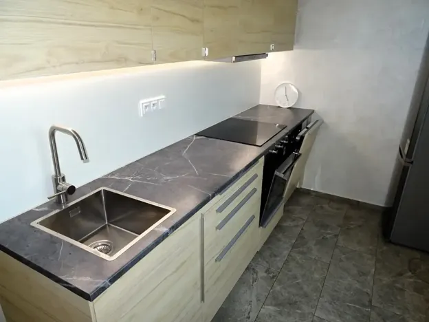 Pronájem bytu 1+1, 35 m², Na vrcholu, Praha 3