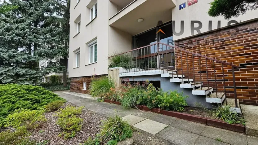Pronájem bytu 4+1, Praha - Břevnov, Na Petřinách, 105 m2