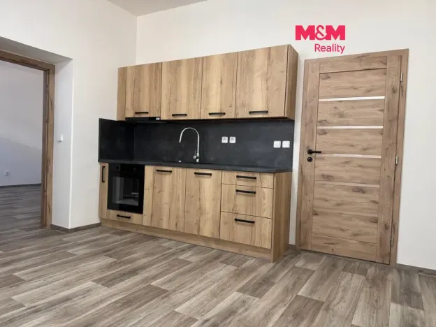 Pronájem bytu 2+kk, Lovosice, Žižkova, 45 m2