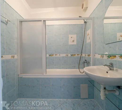 Pronájem bytu 1+kk, Odolena Voda, Pod Tvrzí, 42 m2