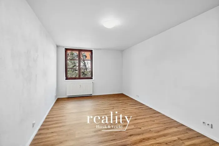 Pronájem kanceláře, Znojmo, Dolní Česká, 50 m2