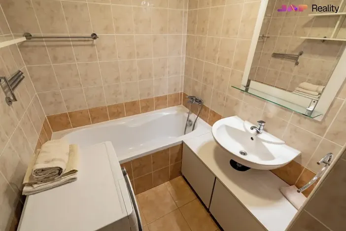 Prodej bytu 2+1, Třebíč, Zahraničního odboje, 55 m2