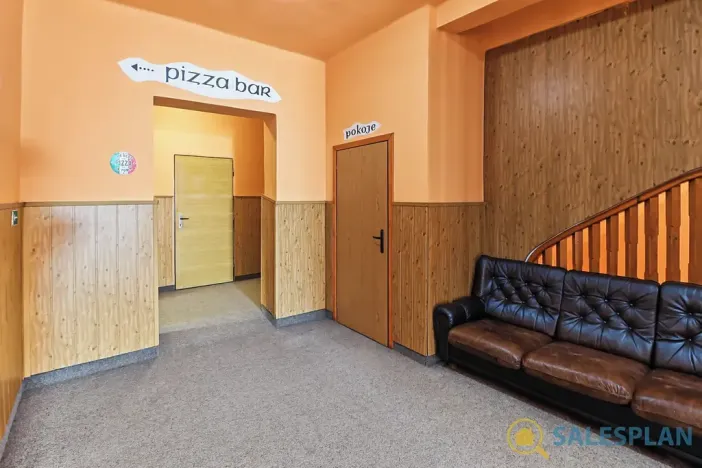 Prodej ubytování, Nová Bystřice, Mírové nám., 648 m2