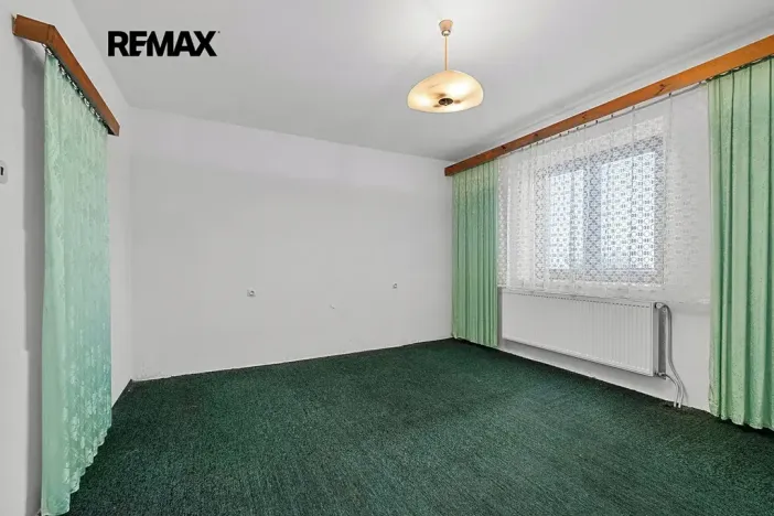 Prodej rodinného domu, Plzeň, Libušínská, 200 m2
