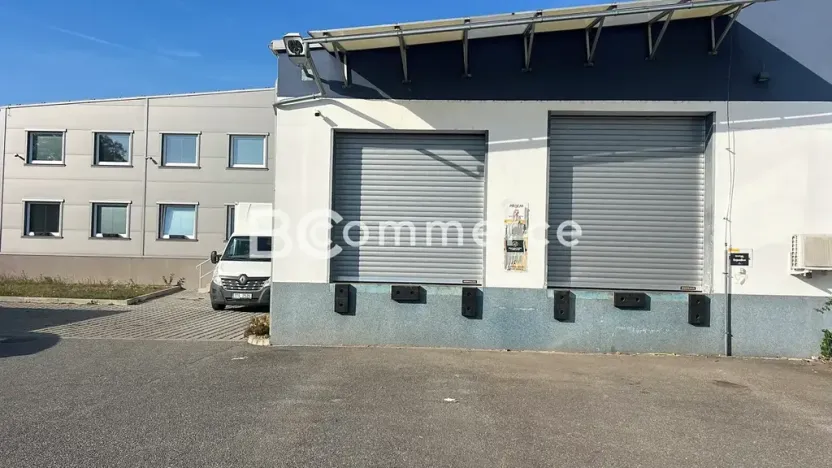 Pronájem skladu, Šlapanice, 4600 m2