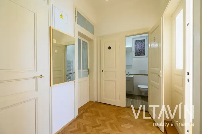 Pronájem bytu 2+kk, Praha - Bubeneč, U studánky, 57 m2