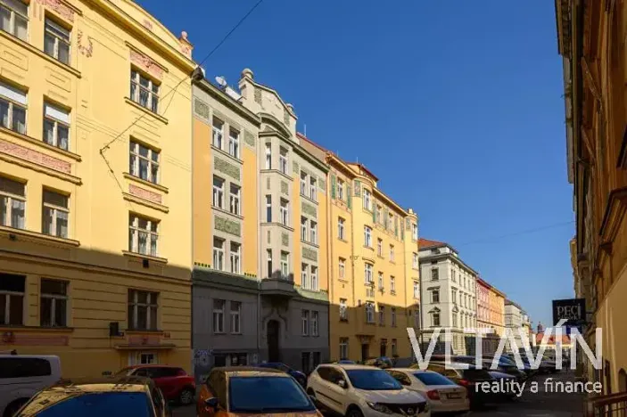 Pronájem bytu 2+kk, Praha - Bubeneč, U studánky, 57 m2