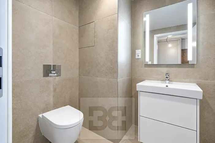 Pronájem bytu 1+kk, Praha - Hloubětín, Poděbradská, 32 m2