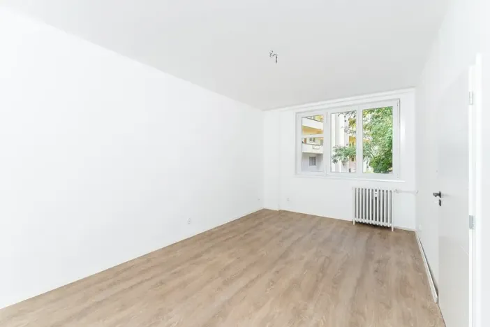 Prodej bytu 2+kk, Praha - Vinohrady, Hollarovo náměstí, 43 m2