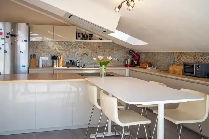 Prodej bytu 6+kk a větší, Medulin, Chorvatsko, 250 m2