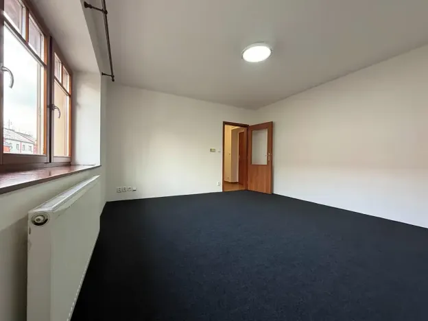 Pronájem bytu 1+1, Chomutov, Kadaňská, 45 m2