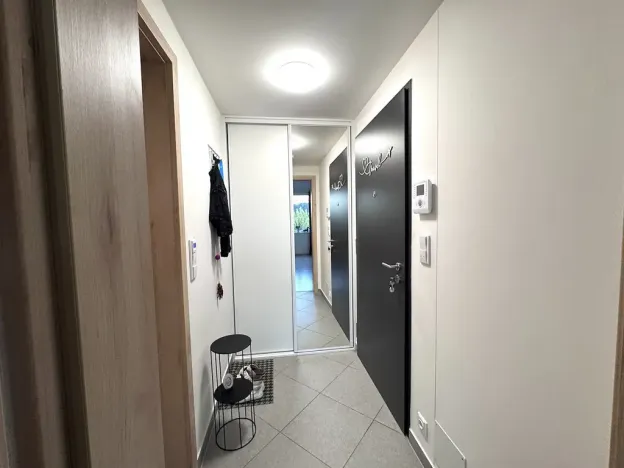 Pronájem bytu 2+kk, Praha - Holešovice, Jankovcova, 43 m2