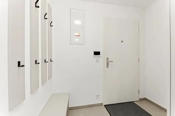 Pronájem bytu 1+kk, Praha - Břevnov, Pod Drinopolem, 41 m2