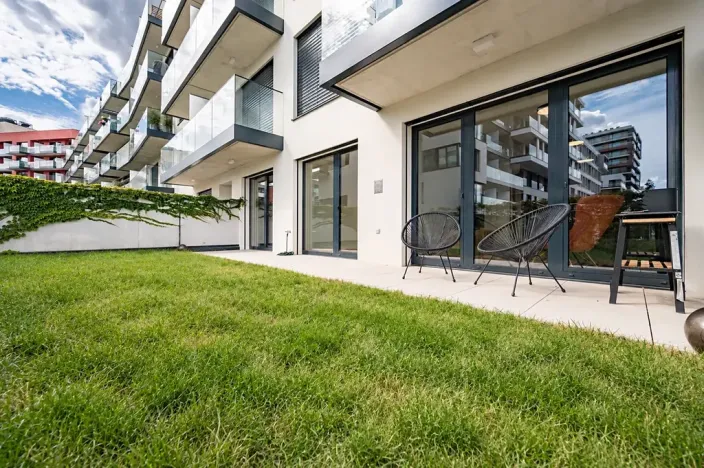 Pronájem bytu 3+kk, Praha - Žižkov, 73 m2