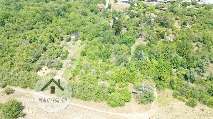 Pronájem zahrady, Praha - Troja, Nad Trojou, 1000 m2