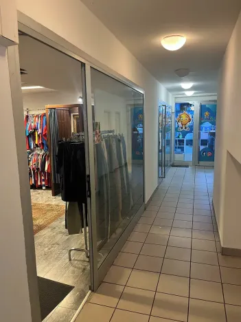 Pronájem obchodního prostoru, Brno, Masarykova, 30 m2