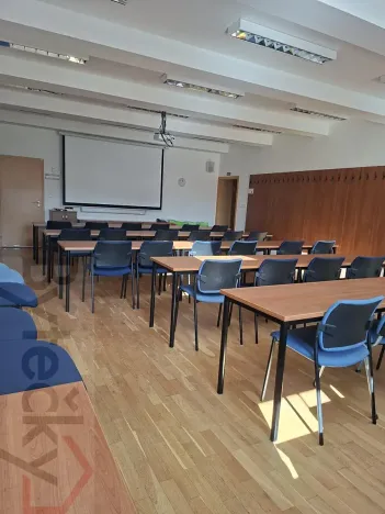Pronájem kanceláře, Praha - Stodůlky, Ohradské náměstí, 24 m2