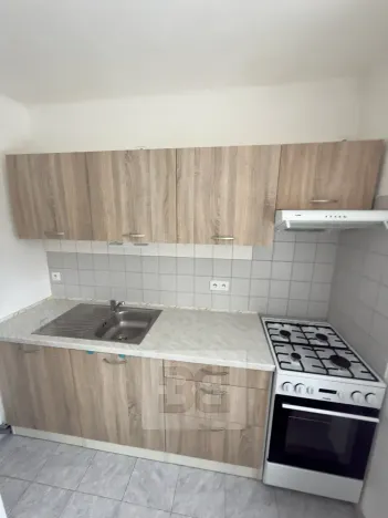 Pronájem bytu 1+1, Kladno, Kyjevská, 32 m2