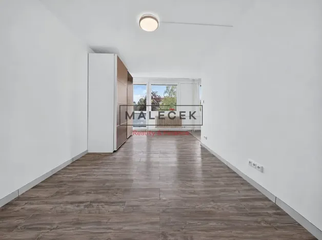 Prodej bytu 2+1, Slaný, Arbesova, 52 m2