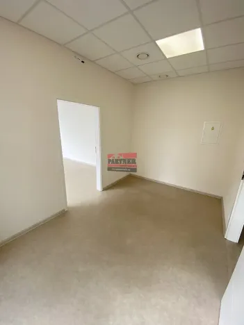 Pronájem kanceláře, Tábor, Herlošova, 32 m2