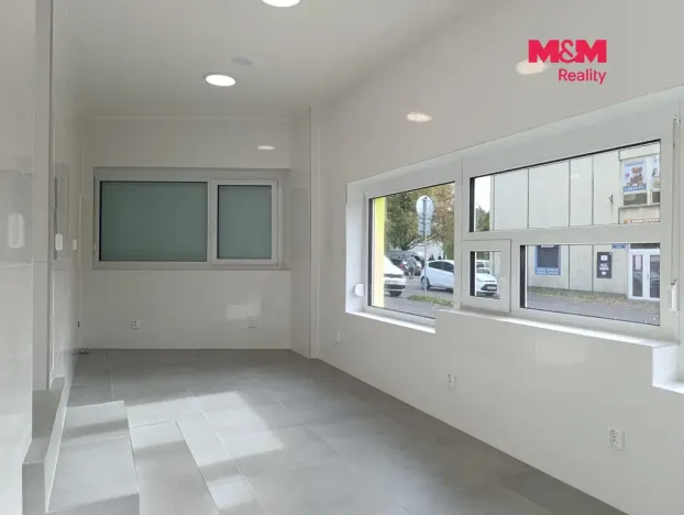 Pronájem obchodního prostoru, Česká Lípa, Příbramská, 25 m2
