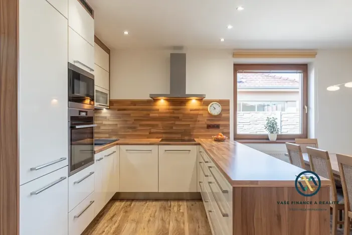 Prodej rodinného domu, Starovičky, 162 m2